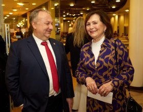 Lucie Urválková, místopředsedkyně představenstva a finanční ředitelka UNIQA Group (91)